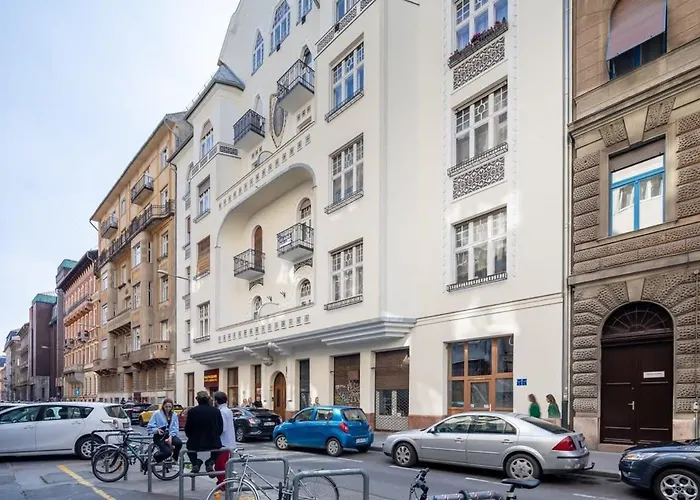 Ultra Away From Apartament