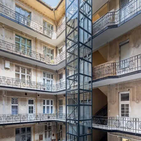 Appartement Ultra Away From Boedapest